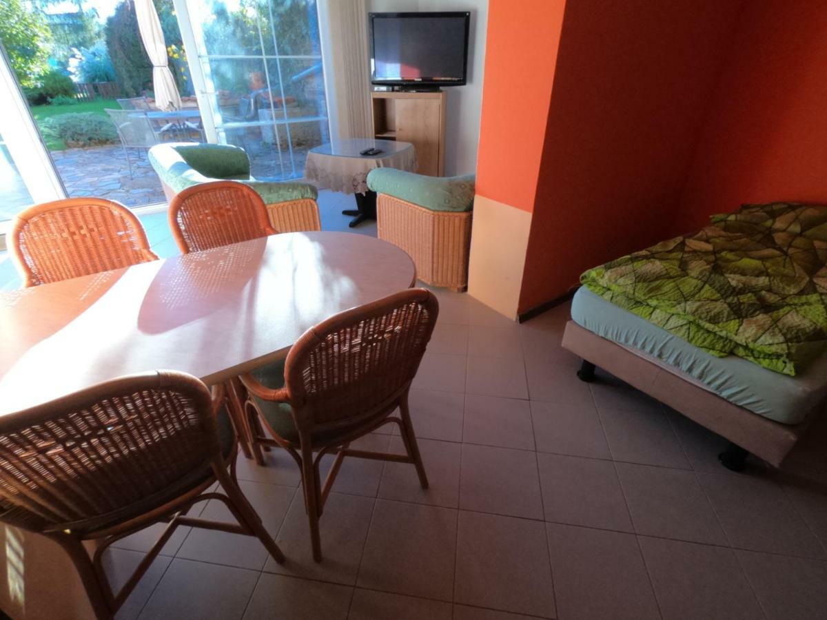 Frymburk 210 Apartman מראה חיצוני תמונה